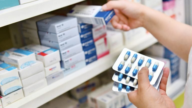 Scumpirea-medicamentelor-in-Romania-Romanii.org