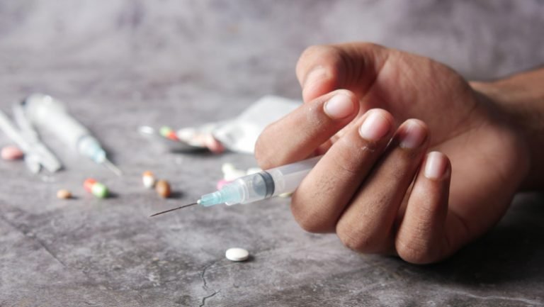 Posibila testarea antidrog în școlile din București ?