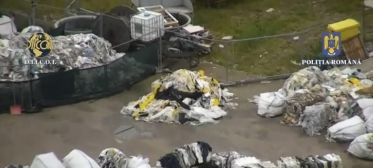 Mii de tone de gunoaie sunt introduse ilegal sub pretextul reciclării