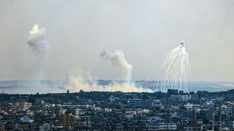 Israelul atacă Gaza cu o armă interzisa