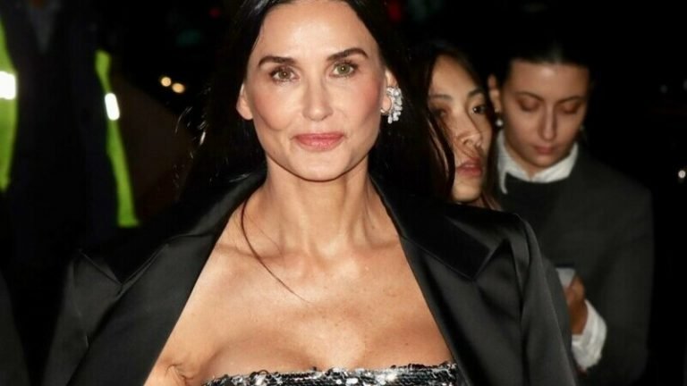 Demi Moore CFDA Fashion Award din New York