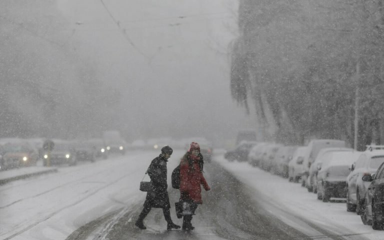 Apar ninsorile în Bucuresti